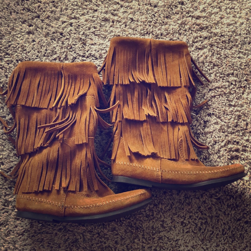Minnetonka Fringe Boots